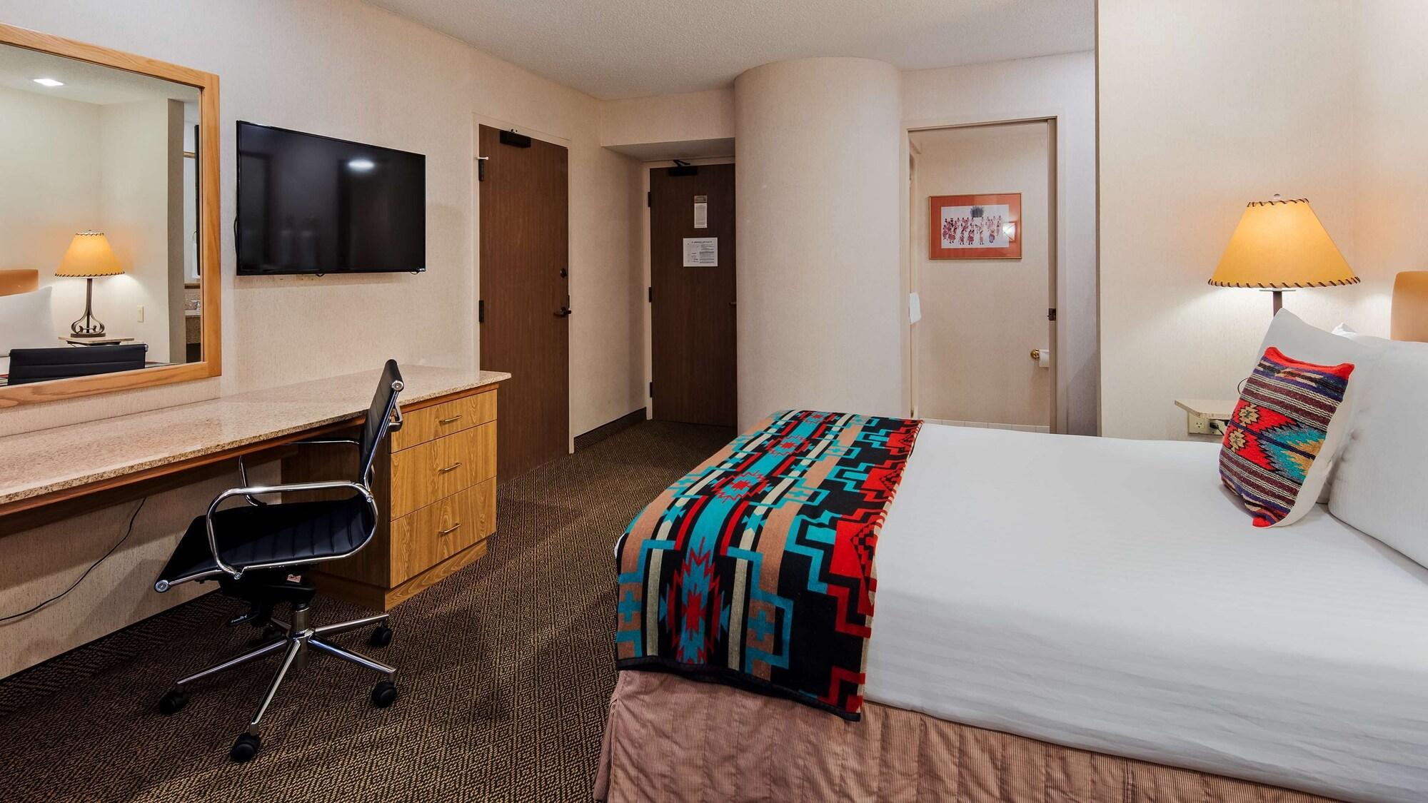 Inn At Santa Fe, Surestay Collection By Best Western Exterior photo