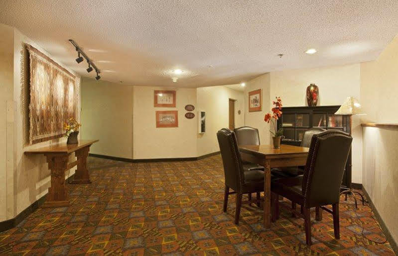Inn At Santa Fe, Surestay Collection By Best Western Exterior photo