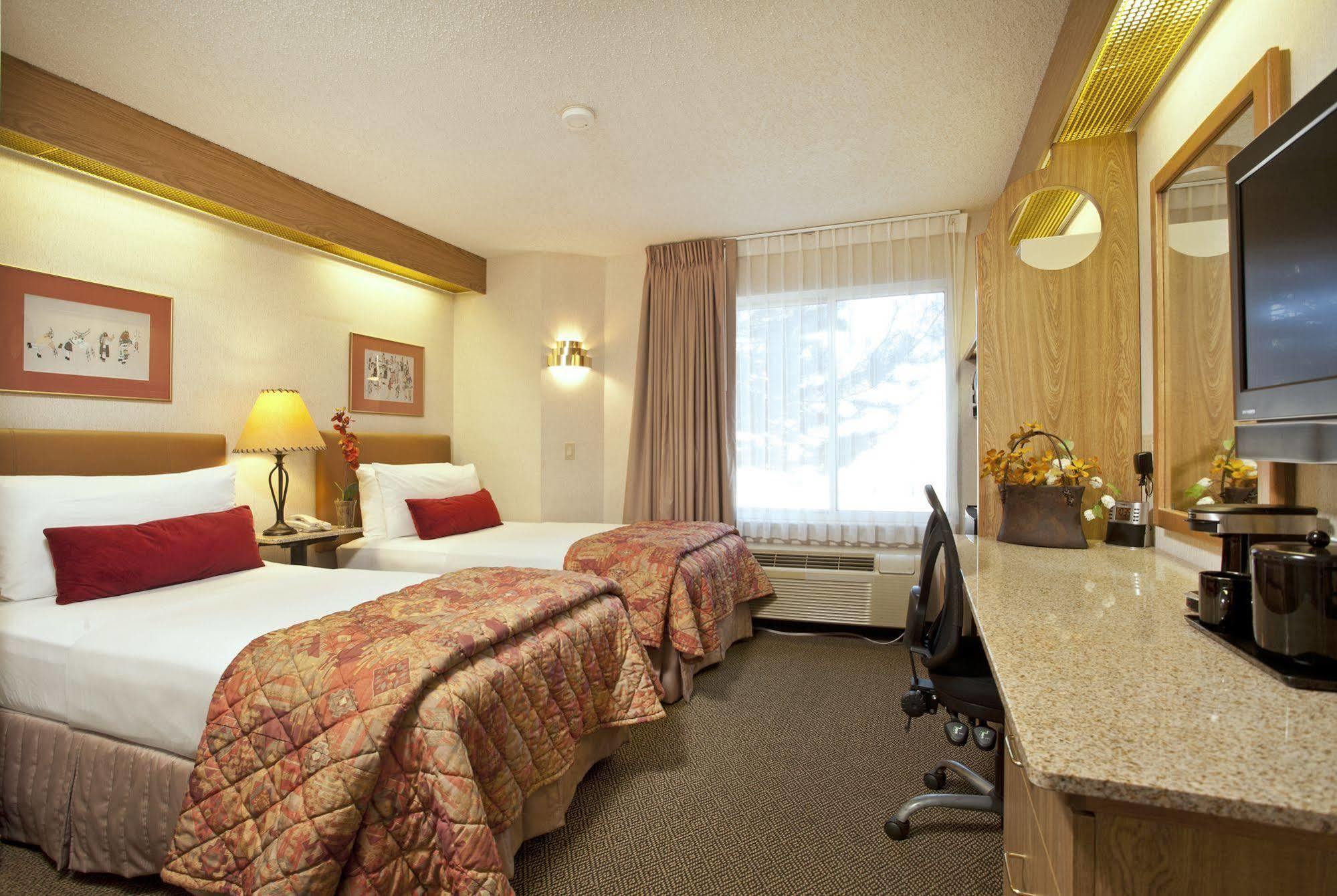 Inn At Santa Fe, Surestay Collection By Best Western Exterior photo