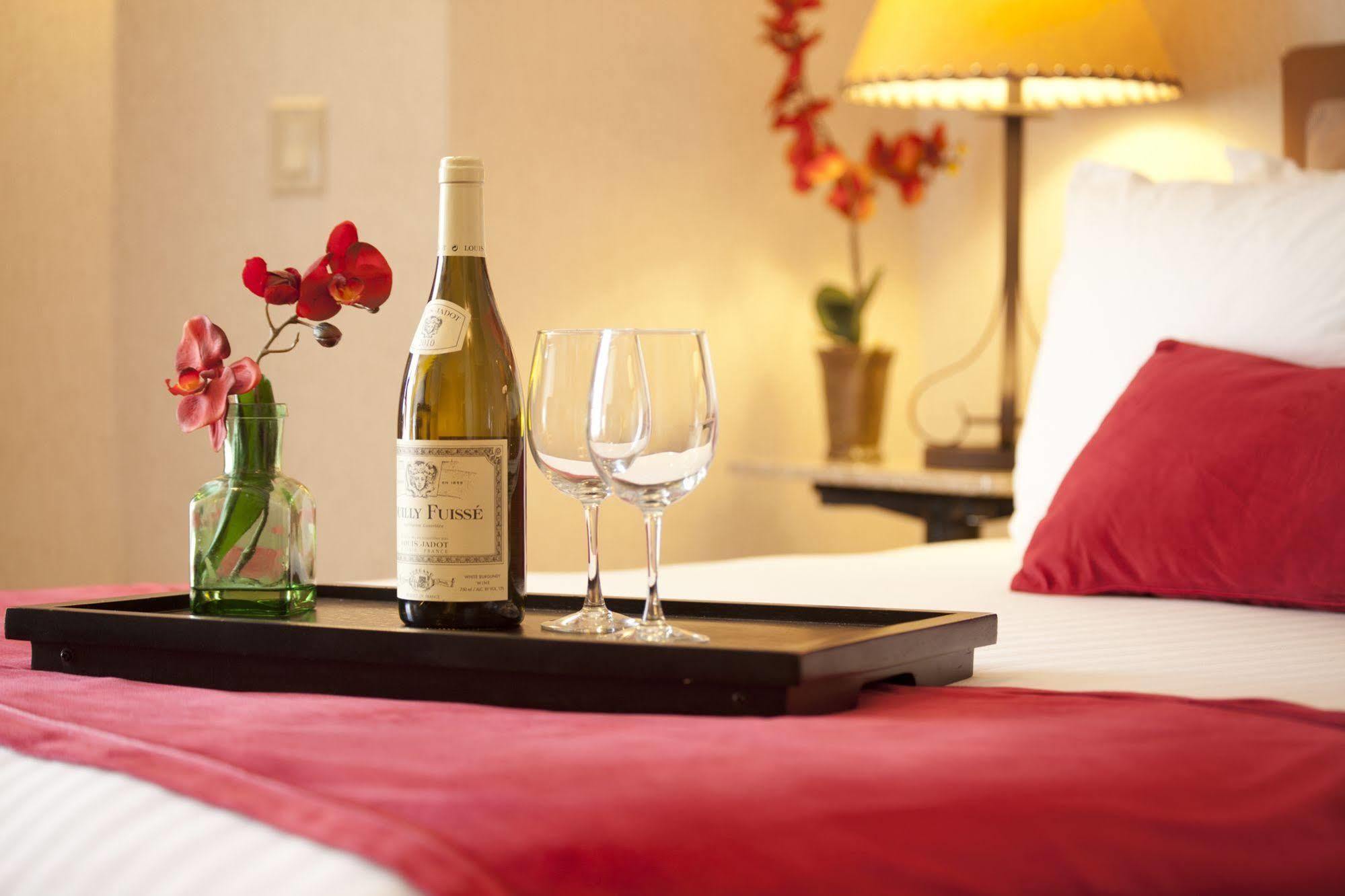 Inn At Santa Fe, Surestay Collection By Best Western Exterior photo